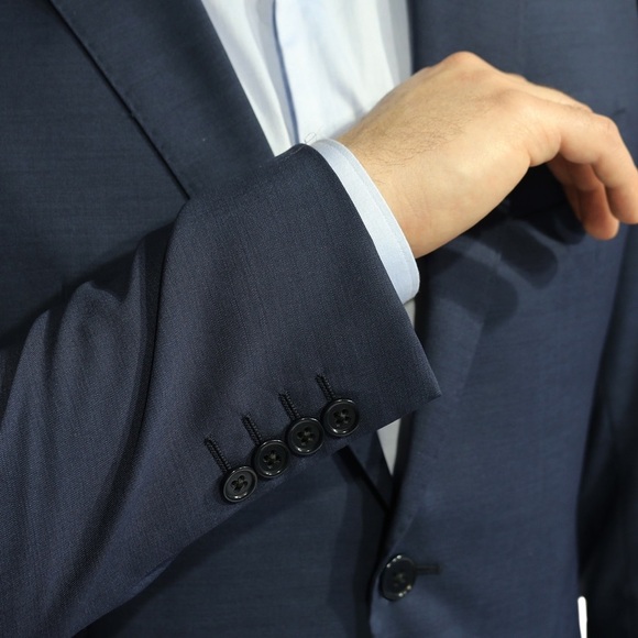 New Armani Collezioni Navy Blue Wool Blazer Suit Jacket 2 Button Sz 48S - Picture 3 of 15